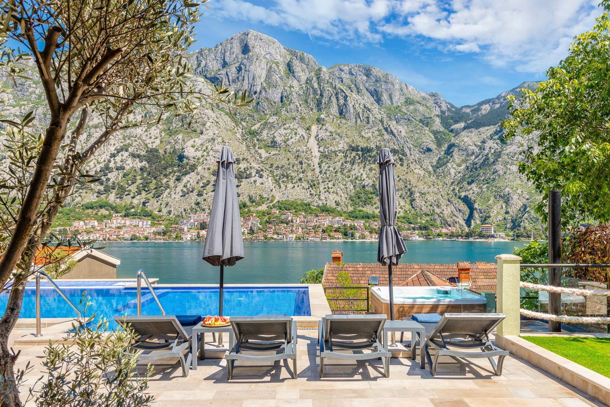 Dekaderon Lux Apartments Kotor Exterior photo