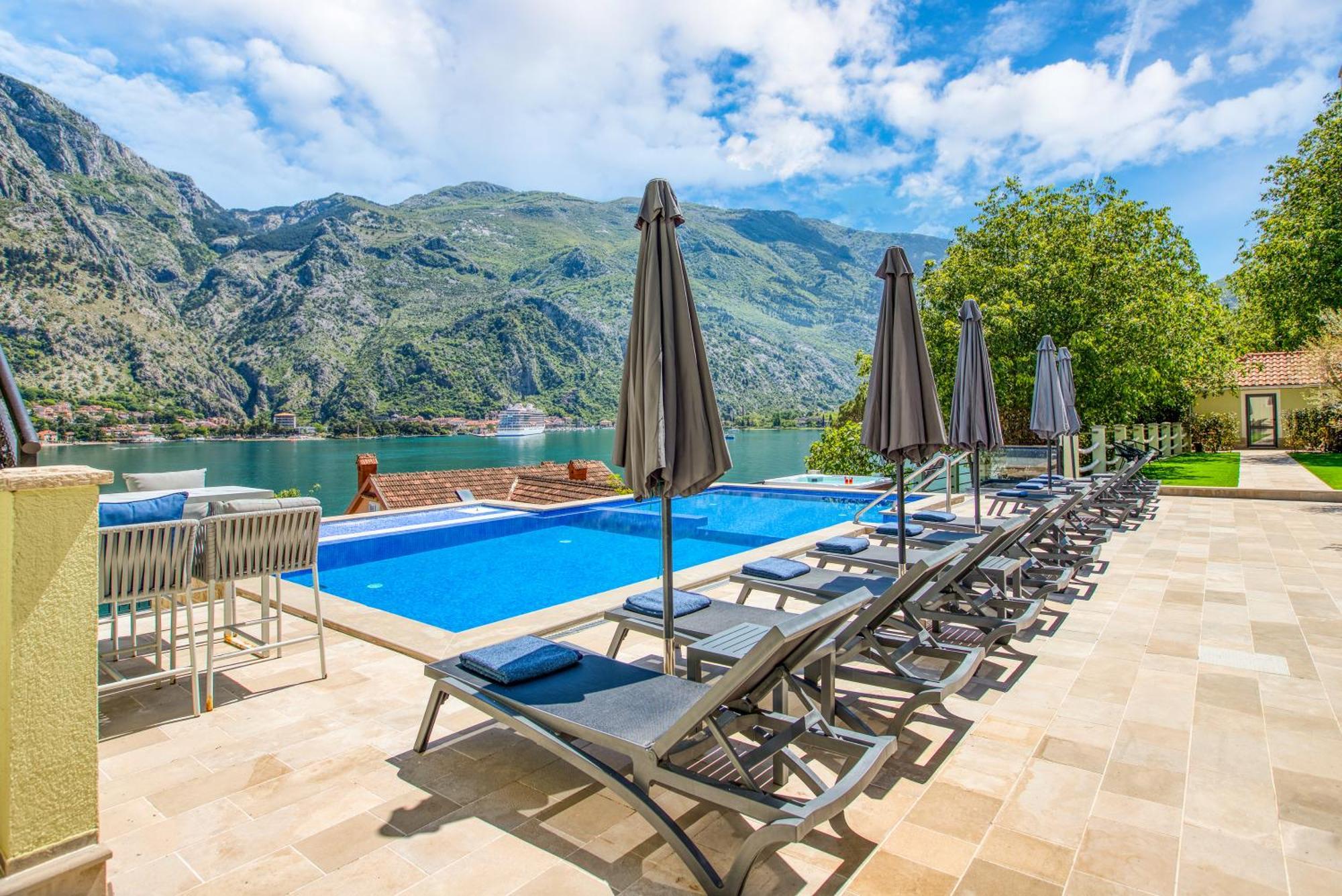 Dekaderon Lux Apartments Kotor Exterior photo