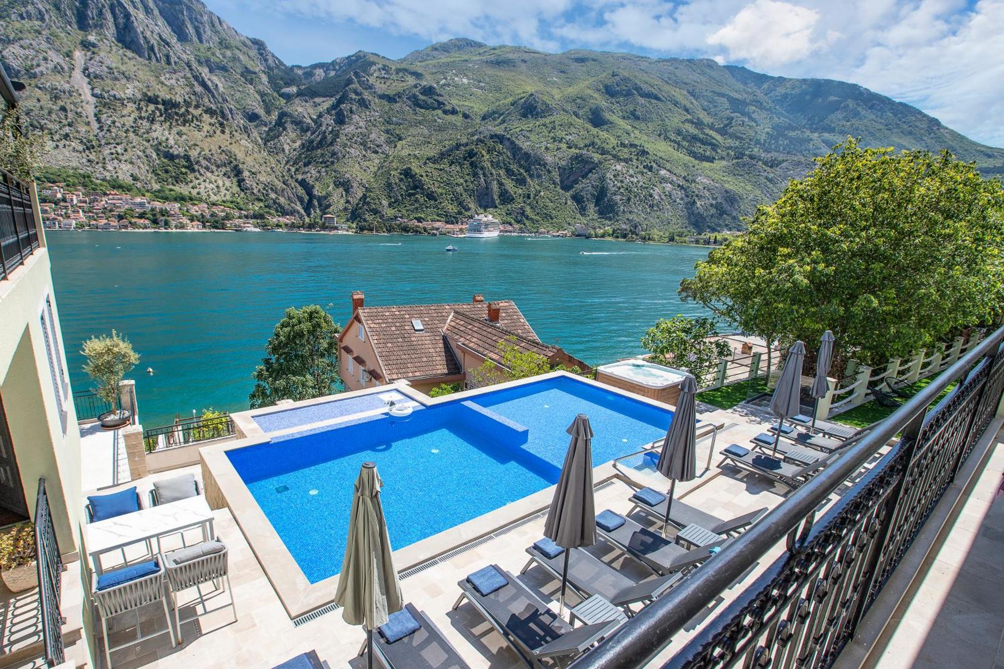 Dekaderon Lux Apartments Kotor Exterior photo