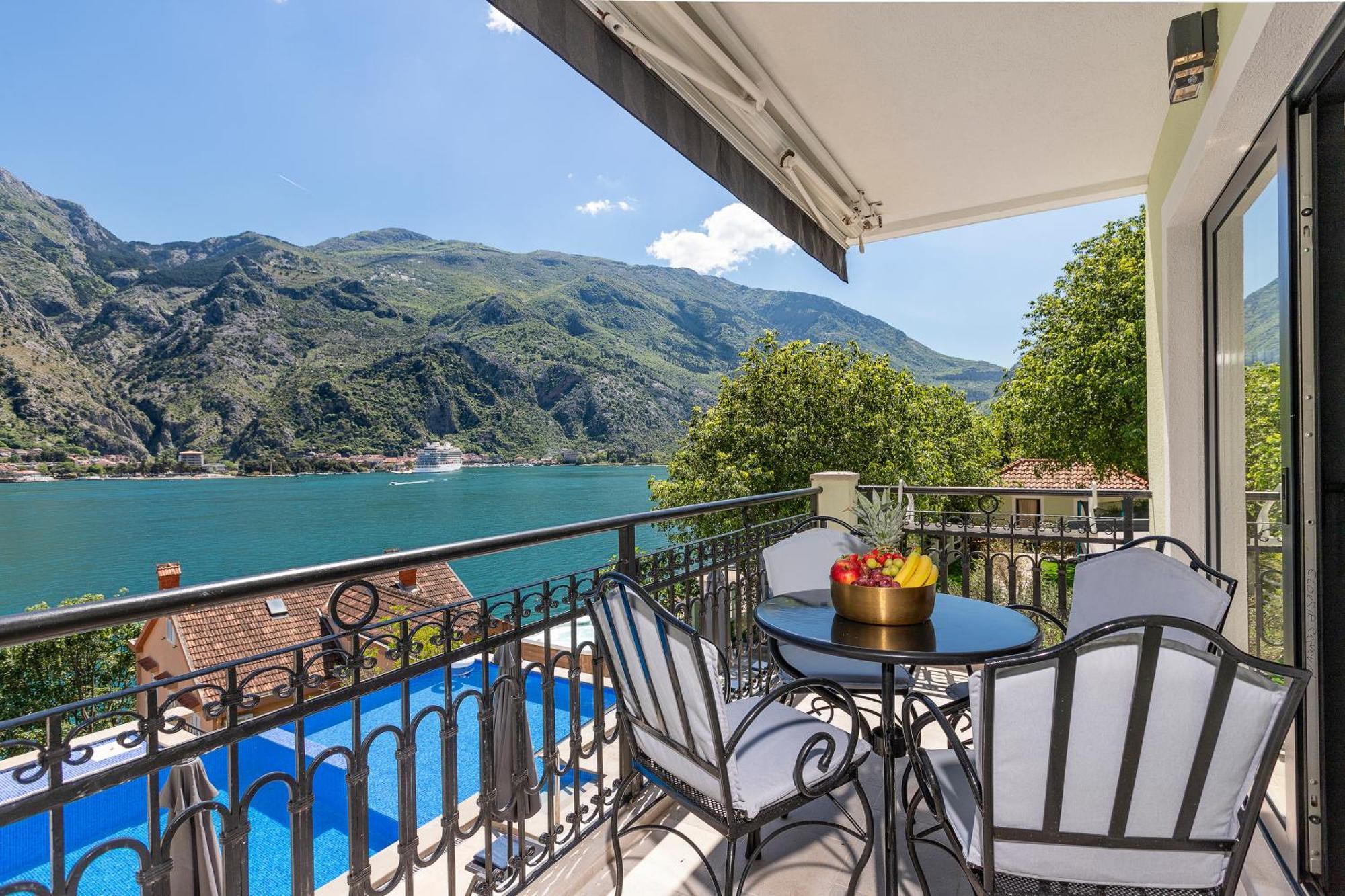 Dekaderon Lux Apartments Kotor Exterior photo