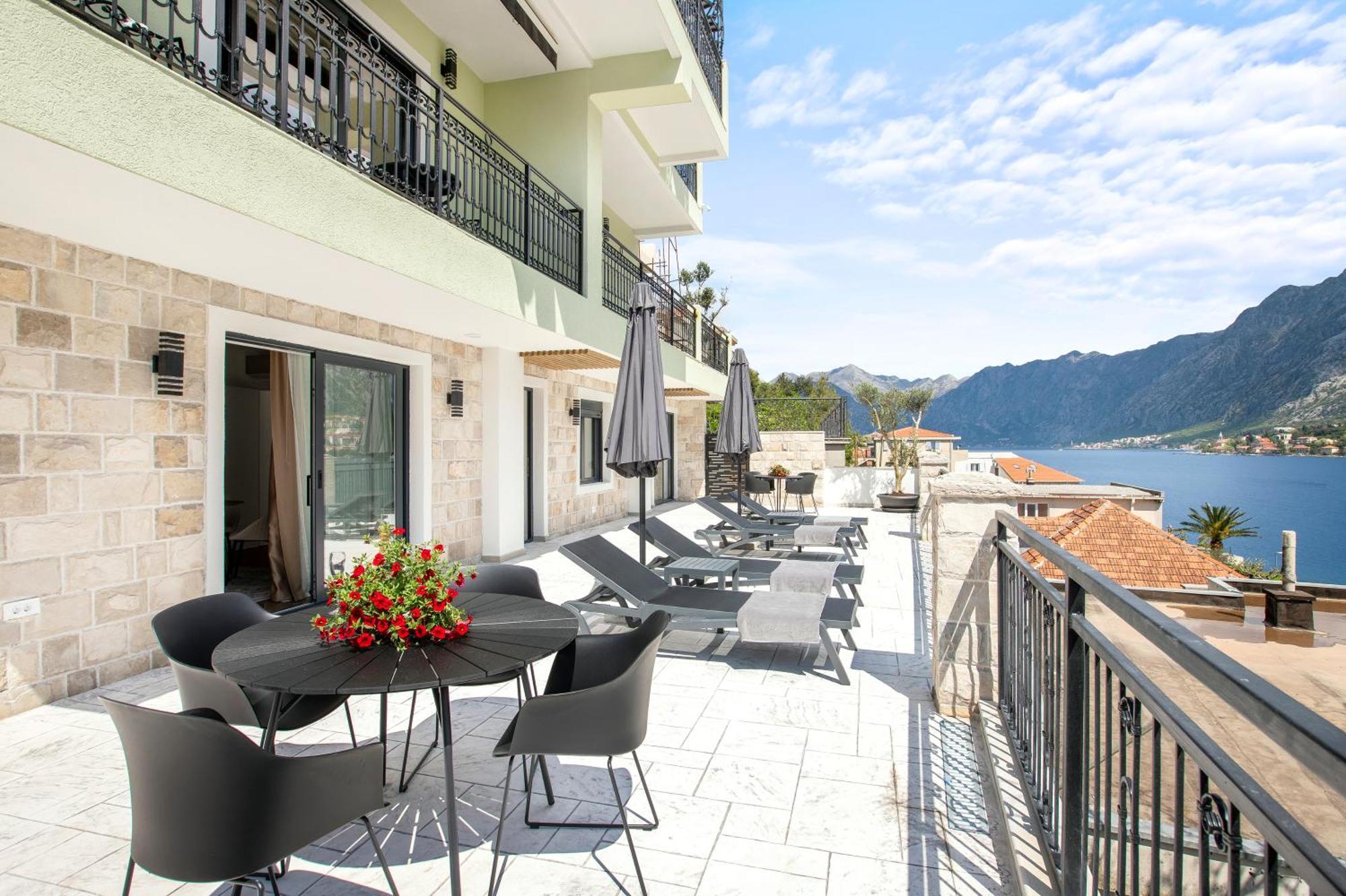 Dekaderon Lux Apartments Kotor Exterior photo